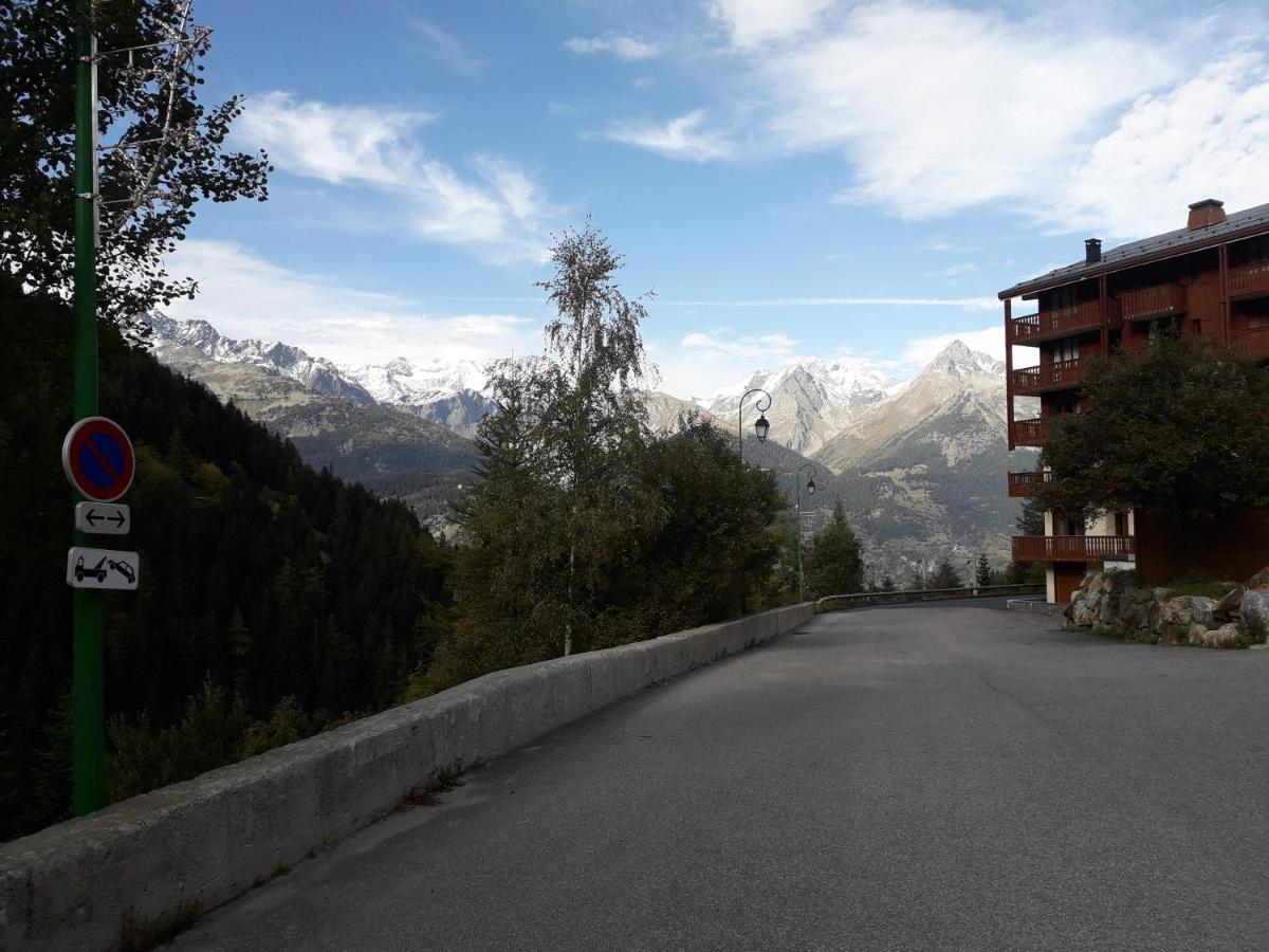 Magnifique Studio Au Pied Du Telecabine D'Arrondaz Et Des Pistes De Ski Modane Luaran gambar