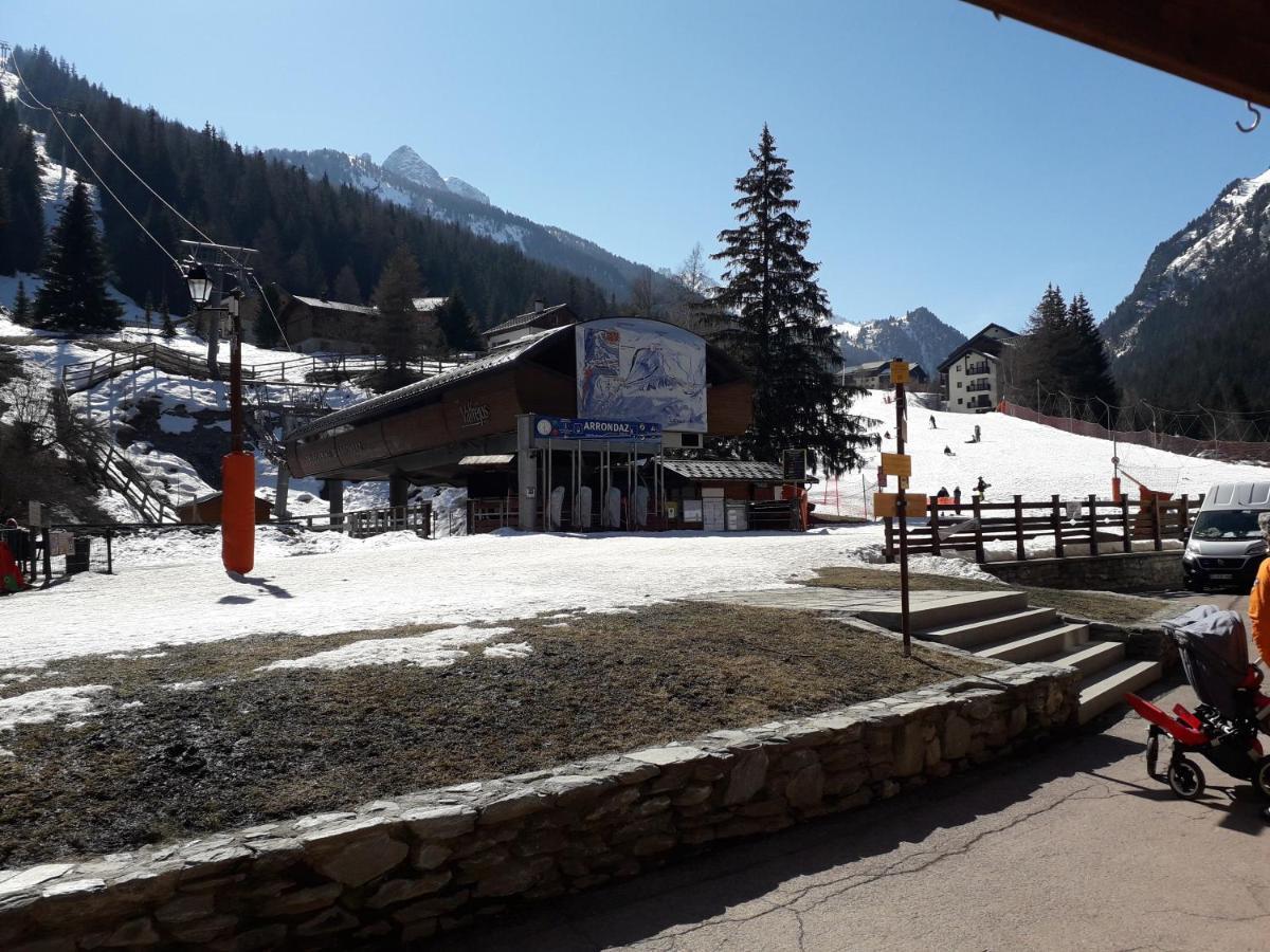 Magnifique Studio Au Pied Du Telecabine D'Arrondaz Et Des Pistes De Ski Modane Luaran gambar